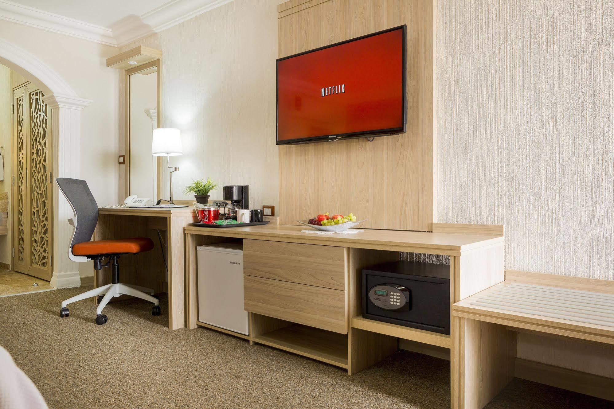 Hotel Flamingo Irapuato Extérieur photo