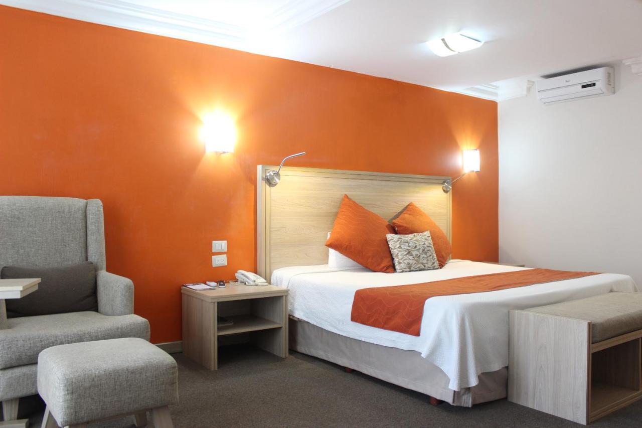 Hotel Flamingo Irapuato Extérieur photo